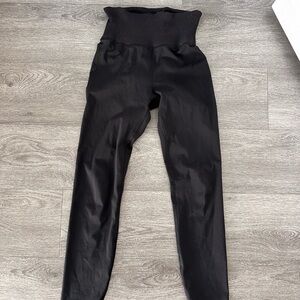 Vuori Rib Studio Black Leggings